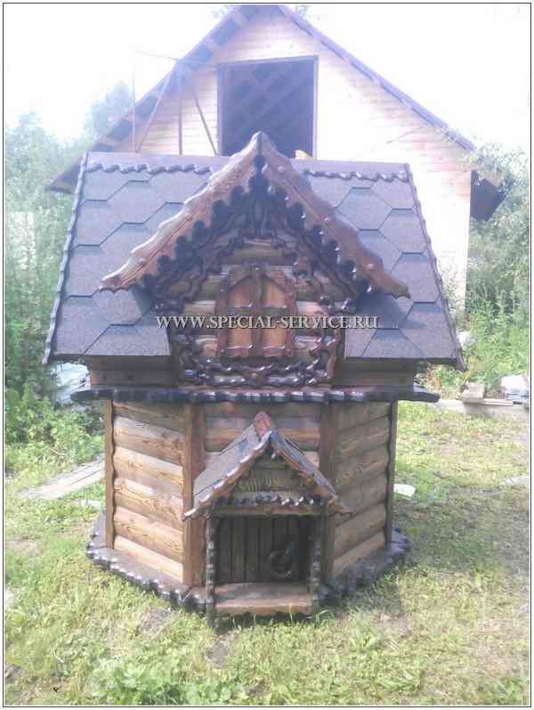 домик для колодца из состаренной древесины